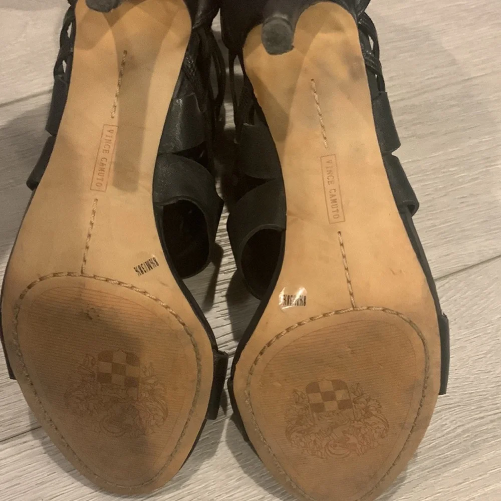 Vince Camuto - Black Heel Sandals - Size: 8.5 M - Picture 9 of 14